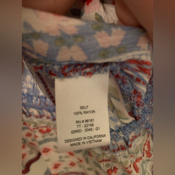 Juniors Top - Picture 3 of 3